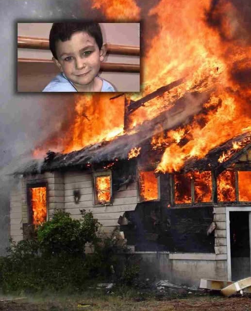A five year old hero woke up to flames on a Sunday morning, and his first thing he did makes him a hero ❤️ Sending prayers to the family 🙏 check in comments 👇👇